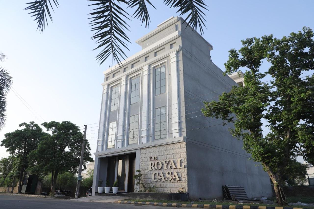 Hotel The Royal Casa Ludhiana Exterior foto